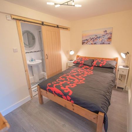 Modern Apartment In Town Centre Skipton Extérieur photo